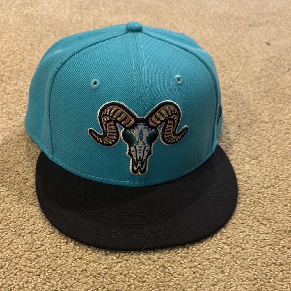 Hartford Yardgoats ‘Los Chivos de Hartford’ Baseball Cap